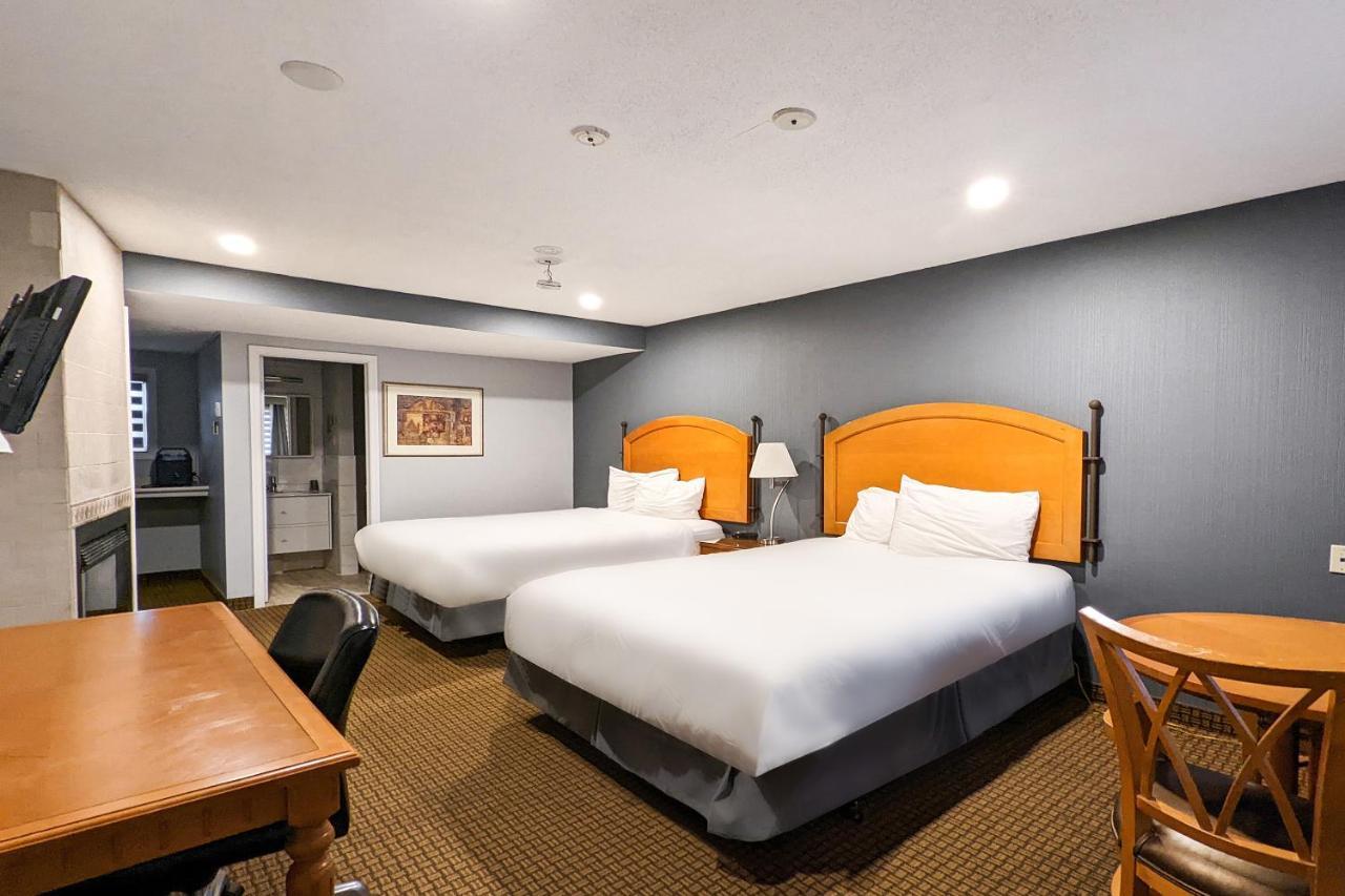 First Canada Hotel Cornwall Hwy 401 On Extérieur photo